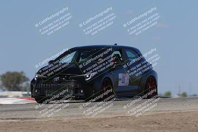 media/Oct-04-2025-OnGrid (Sat) [[44bd565ffa]]/Purple Group/Grapevine/